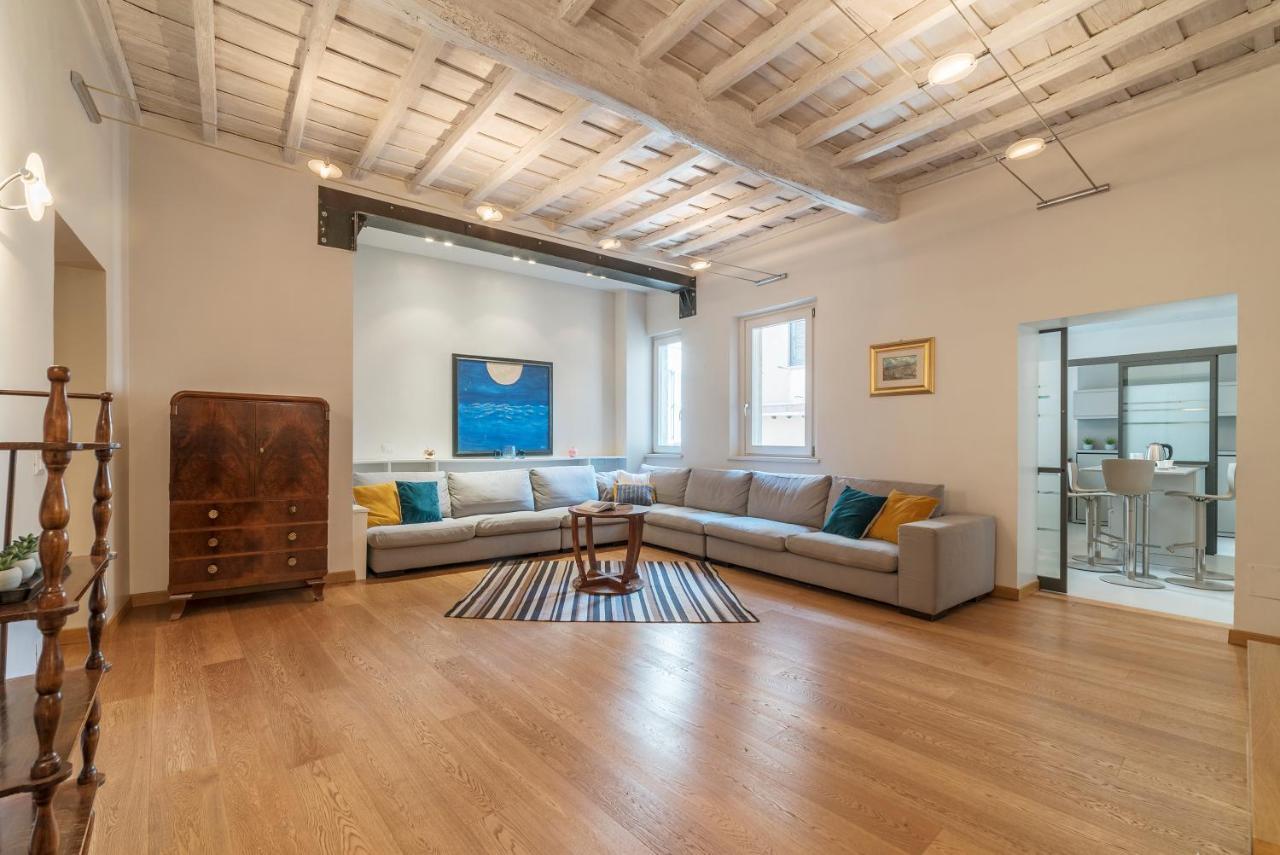 Piazza Navona Elegant Apartment Рим Экстерьер фото